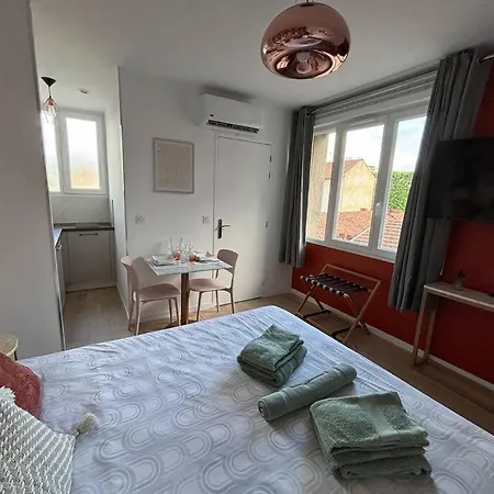 Apartment - Le 101 Roanne
